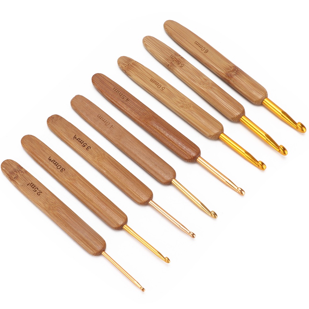 Wooden Crochet Hooks Ergonomic Handle - Zestaw 8 sztuk drutów do szydełkowania